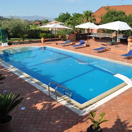 Villa Esclusiva Con Piscina Privata E Vista Etna Цафферана-Етнеа Номер фото
